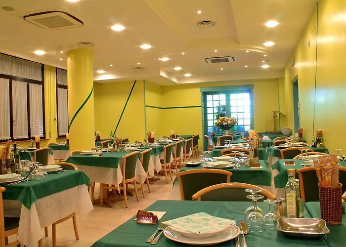 Hotel Martini 3*