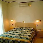Hotel Martini 3*