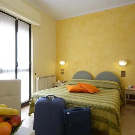 Hotel Martini 3*