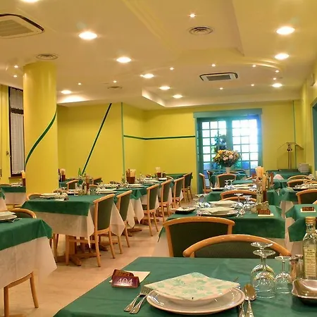 Hotel Martini 3*